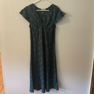 Urban outfitters green floral pattern midi dress
